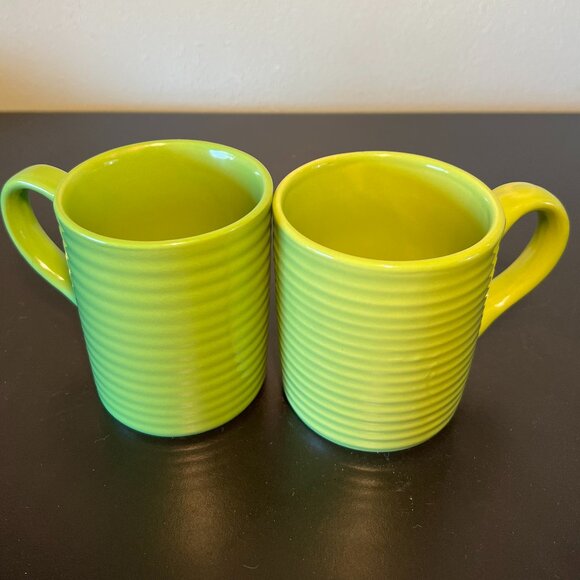 Set of 2 RETRO Royal Norfolk  Santa Fe Lime Green Mugs with Embossed Rings - Picture 2 of 9